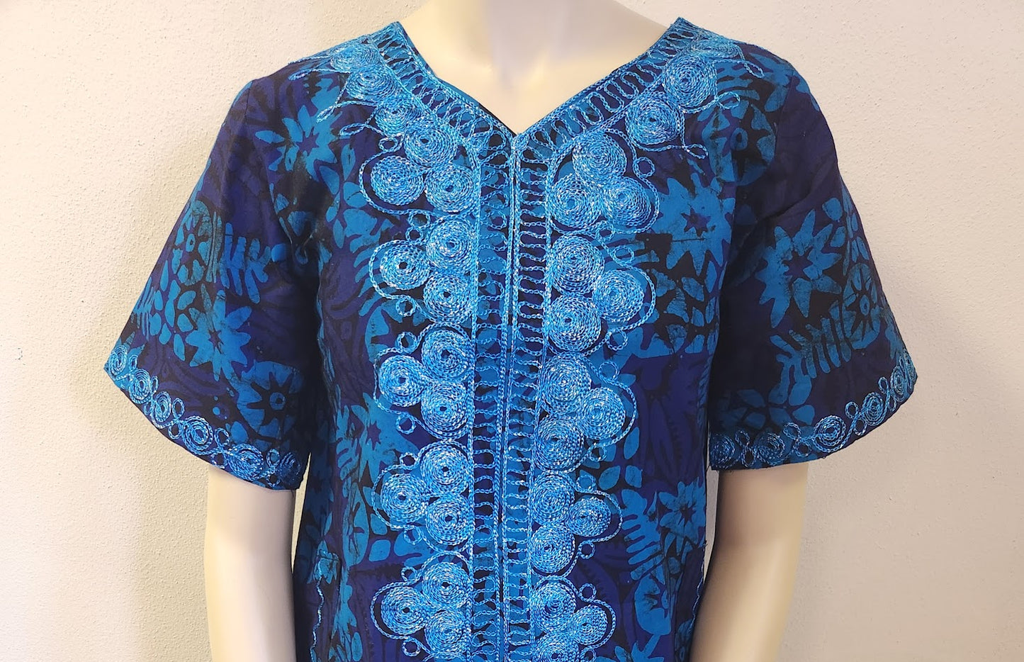 Handprinted, Embroidered Free Size Dress from Dar-Es-Salaam, Tanzania, East Africa. Price includes Postage