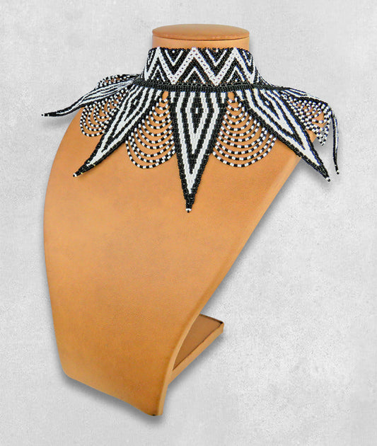 African Beaded Necklace Zulu Spear Choker White Black